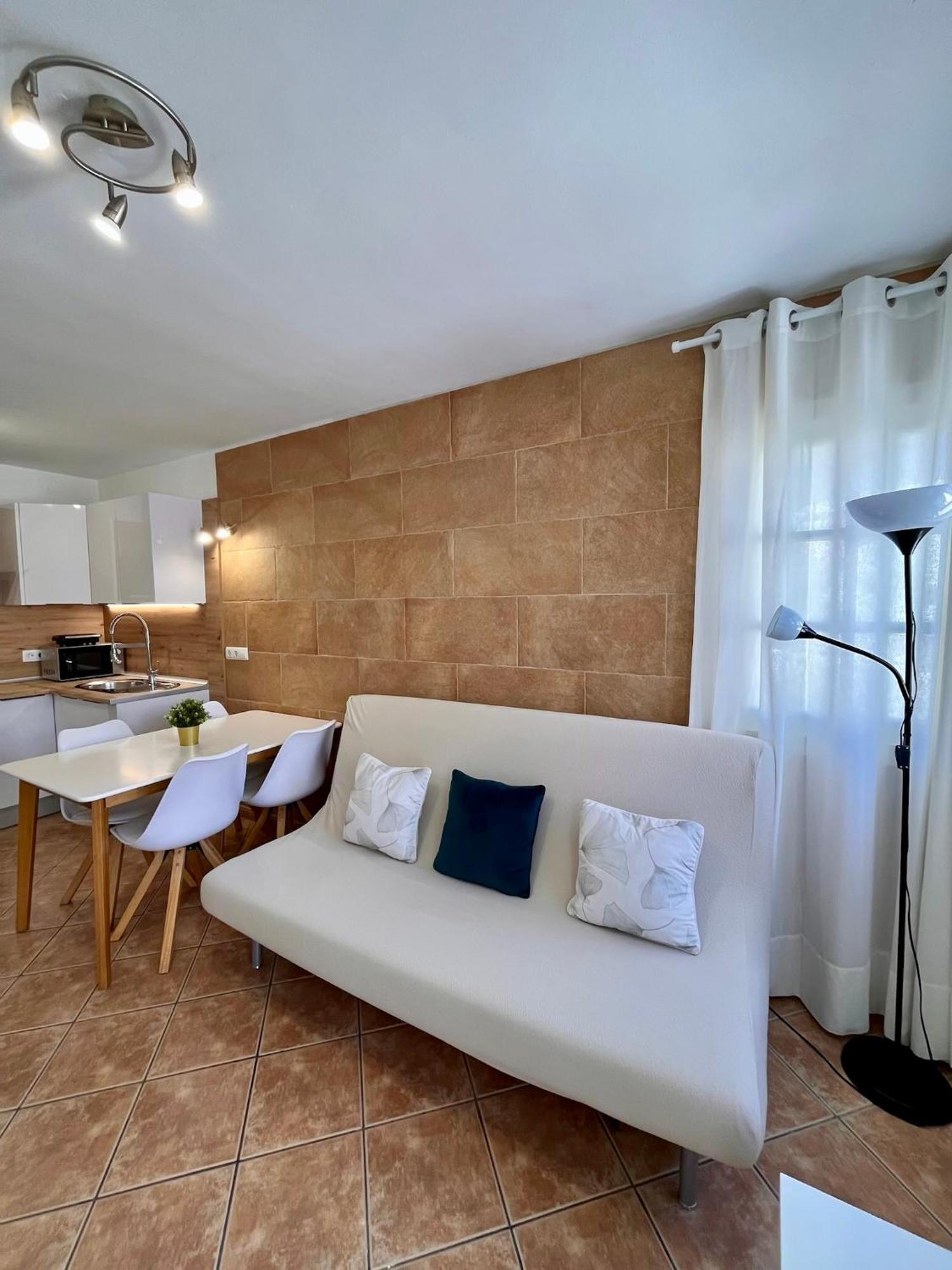 Sun And El Apartment Cotillo